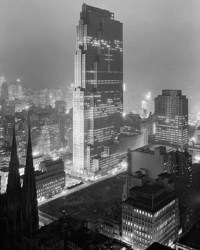 New York City Back In 1933: Looking Big Already