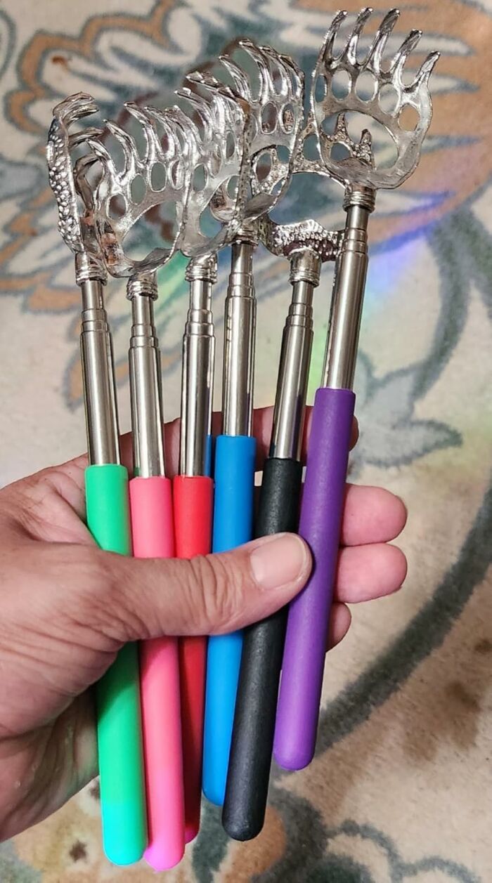 These Back Scratcher Claws Give You Bear-Level Itch-Slaying Powers