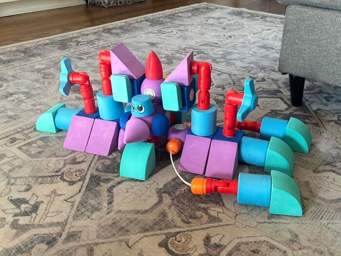 Magnetic Foam Building Blocks for Dreamy, Squishy Fortresses Minus The Ouch