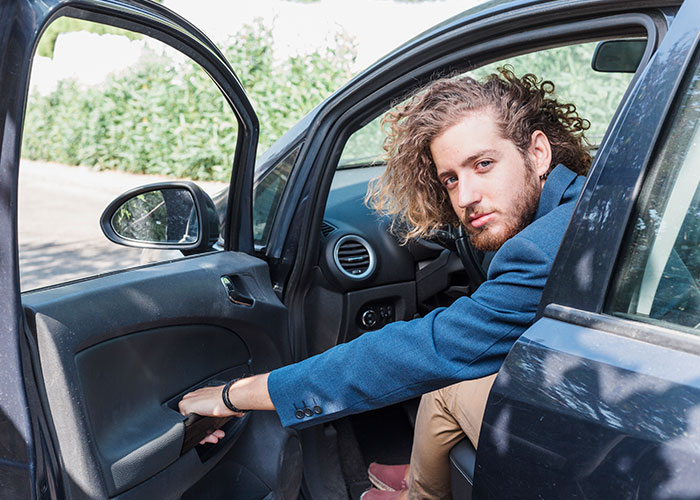 Let's Dive Into 15 Hilariously Unexpected Cause & Effect Moments