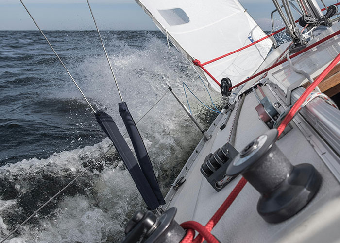 46 Wildly Creepy Things People Saw When They Were Totally Alone Out There