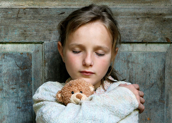 We Asked Former Cult Members: 'When Did You Realize It Was a Cult?' The Answers Will Surprise You