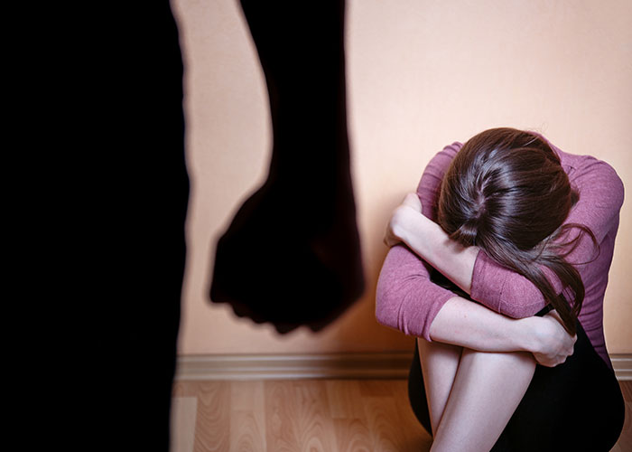 We Asked Former Cult Members: 'When Did You Realize It Was a Cult?' The Answers Will Surprise You