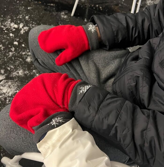 Mittens For Hand Holding: Experience The Quirky Cuteness Of First Date Hand-Holding — Even In Freezing Weather