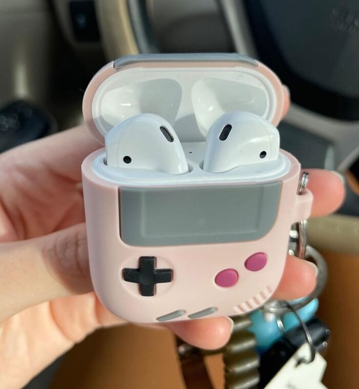 Classic Game Player AirPods Case: Protect Your Buds With A Retro Twist