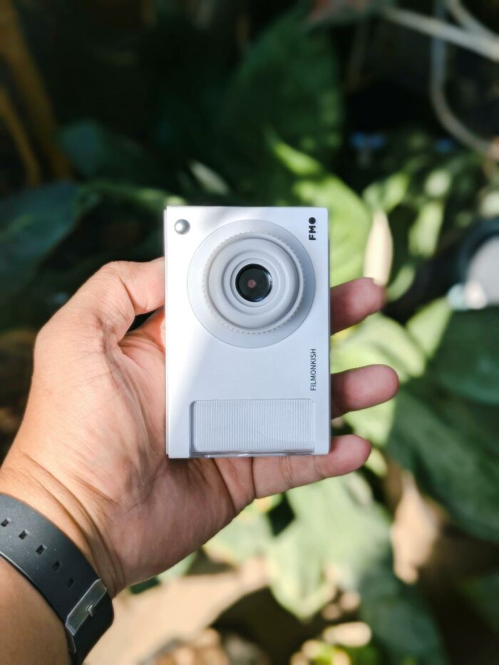 Whoa! The Wildest Lost and Found Stuff That NO ONE Ever Came Back For