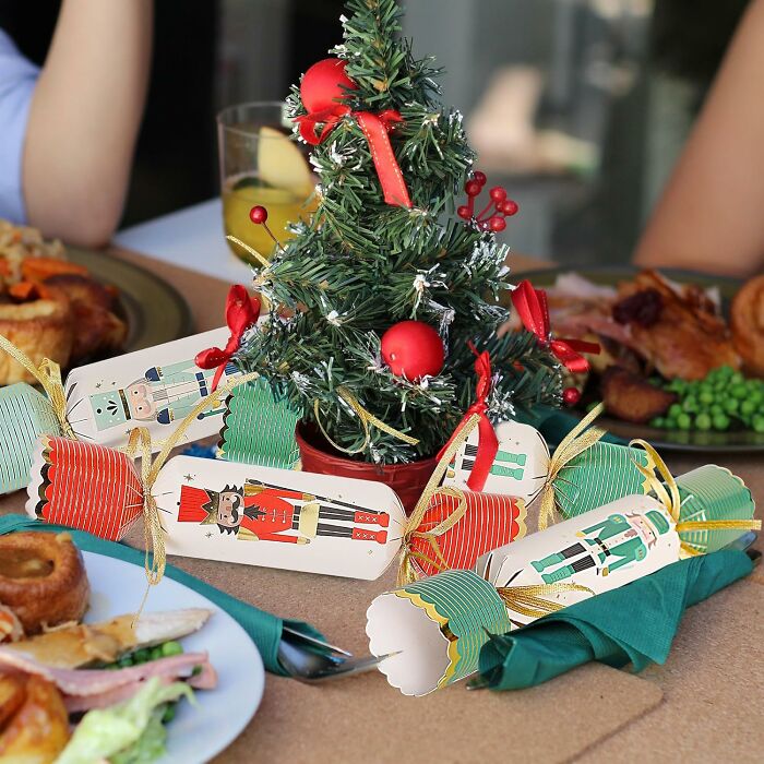 Christmas Crackers: The Ultimate Goofy Tradition You’ll Actually Look Forward To