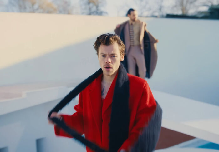 Wait, They Actually Met These Celebs?! Wildish Celebrity Run-Ins That’ll Make You Go Huh