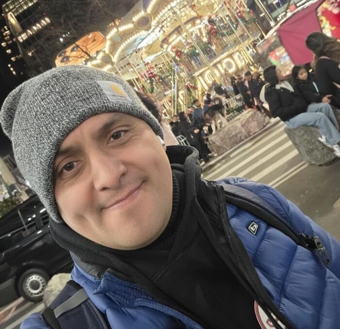 Channel Broody Indie Star Vibes With This Carhartt Knit Cuffed Beanie