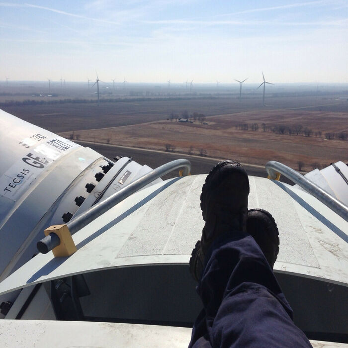 Work Pics That Are So Cool You'll Forget You Have a Job