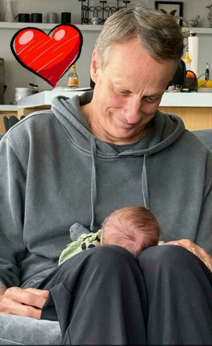 Tony Hawk Meeting His Grandson For The First Time. Heart = Melting.