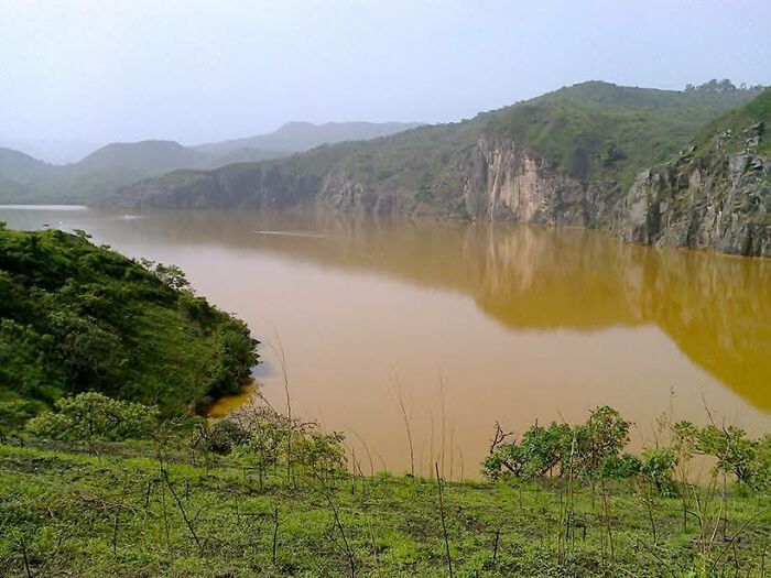 #20 Lake Nyos, Cameroon (The Lake That Huffed CO2 and Knocked Out a Village)