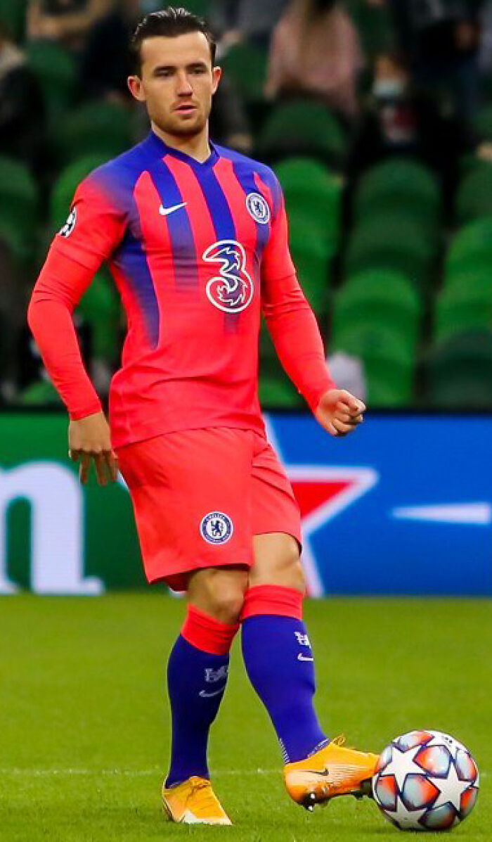 Ben Chilwell: Football's Left-Back Dynamo, 29