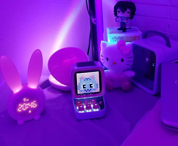 Pretend Their Life’s A Video Game With This Retro Pixel Art Bluetooth Speaker