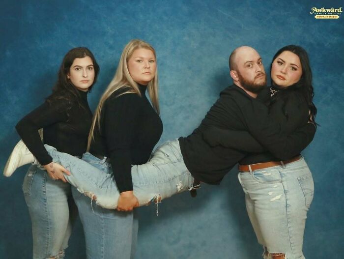Wait, These Family Photos Went Totally Hilariously Wrong!
