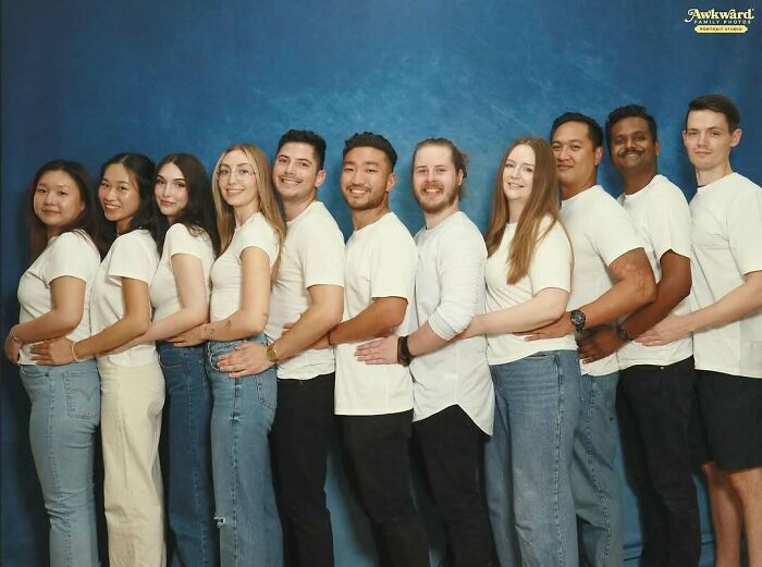 Wait, These Family Photos Went Totally Hilariously Wrong!