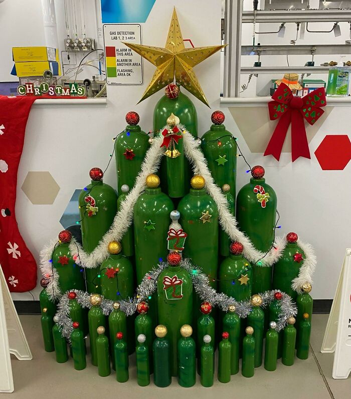 Gas Company’s Christmas Tree, Because Why Not?