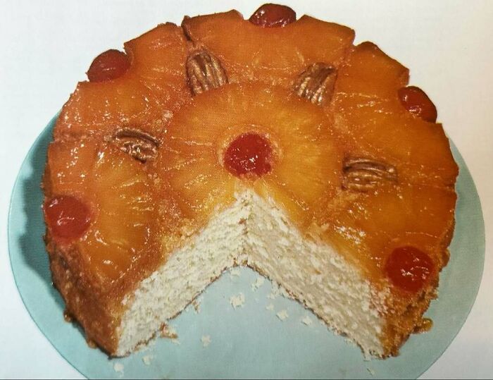 Pineapple Upside-Down Cake: A 1966 Classic That Still Wins