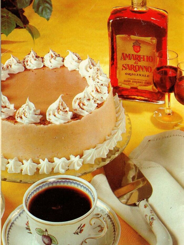Mocha Cheesecake Saronno: The Coffee and Booze Dream, 1979