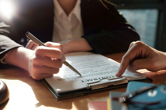 Wait, They REALLY Do It That Way? Funny Work Habits That Make NO Sense