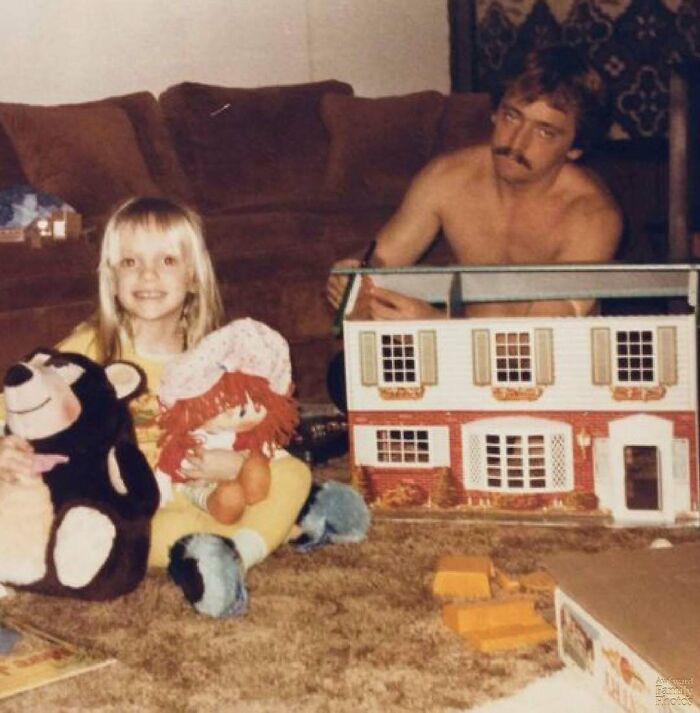 Dad’s Hungover Look on Christmas Morning, Circa 1982