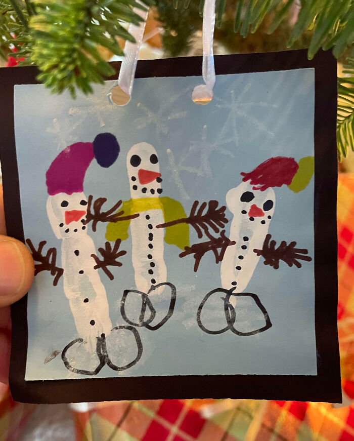 Niece’s Ornament Craft: Adorable or What?