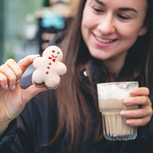 The 20 Wildest Christmas Sweets From Around the Globe You’ve Gotta Try