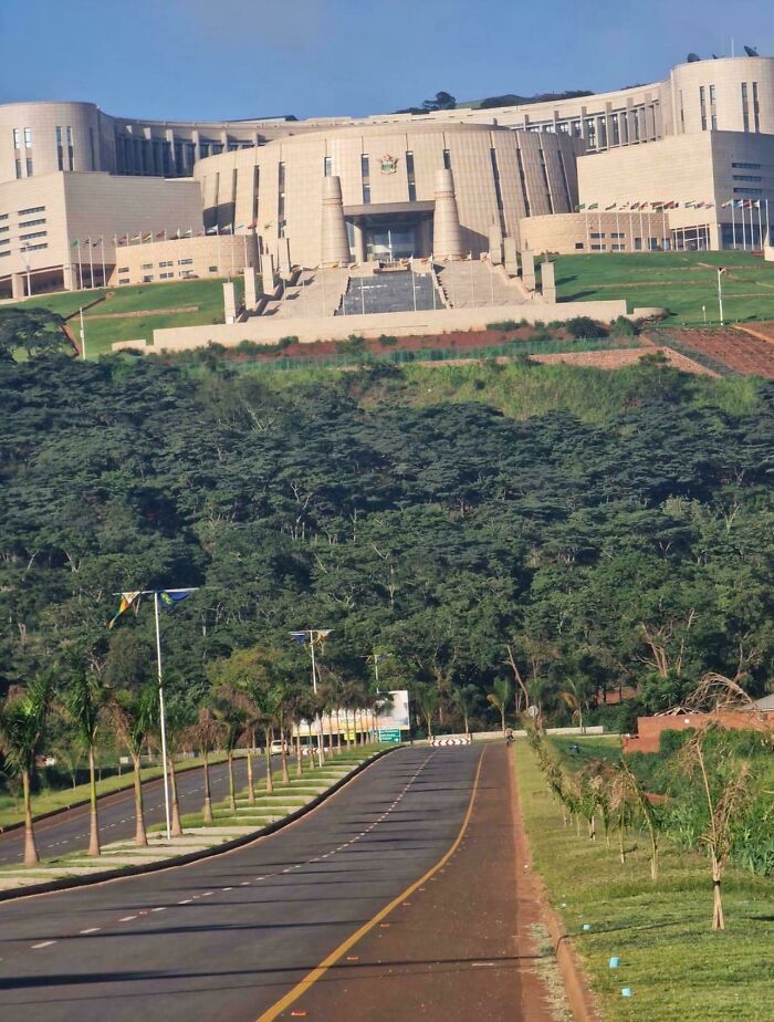 Zimbabwe’s New Parliament Building – Futuristic & Odd