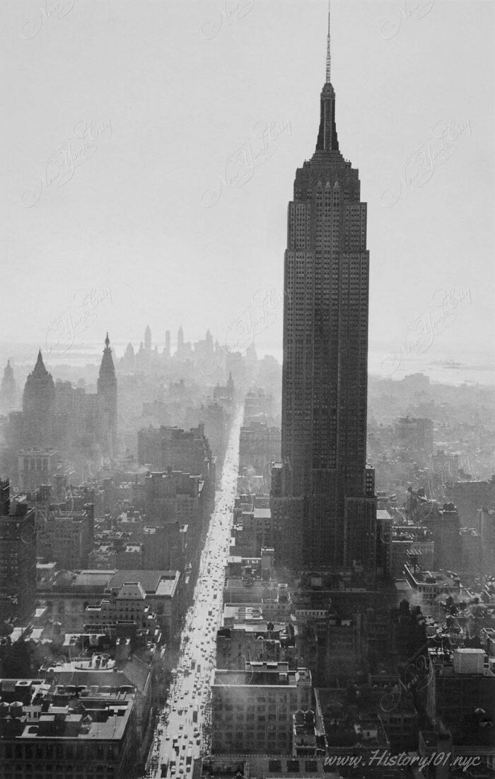 Empire State Building in the 1940s – Classic but Still Kinda Creepy