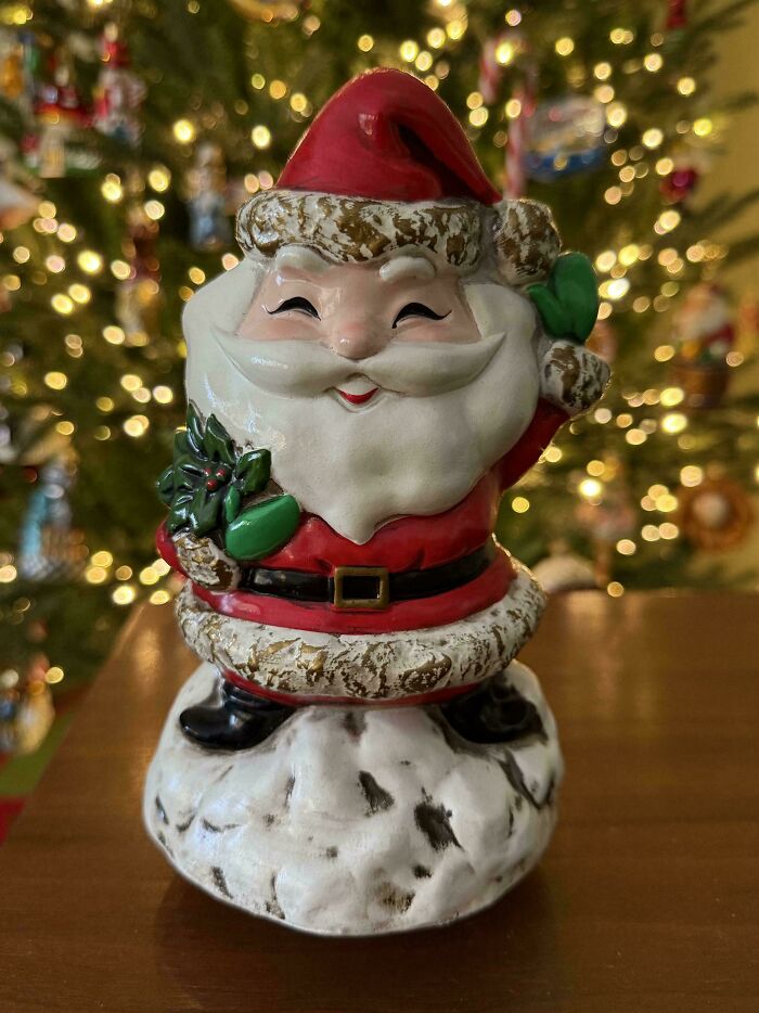 Vintage Christmas Decorations That Are Like a Time Machine for Your Holiday Spirit