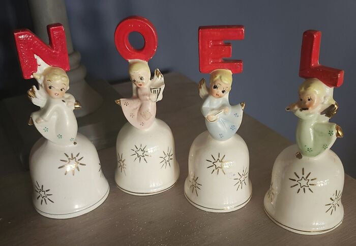 Vintage Christmas Decorations That Are Like a Time Machine for Your Holiday Spirit