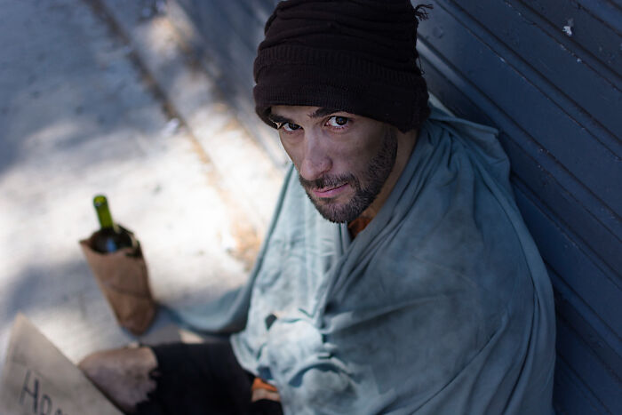 Wait, You Saw WHAT Through That Window?! 27 Wild Stories From Peeking Neighbors