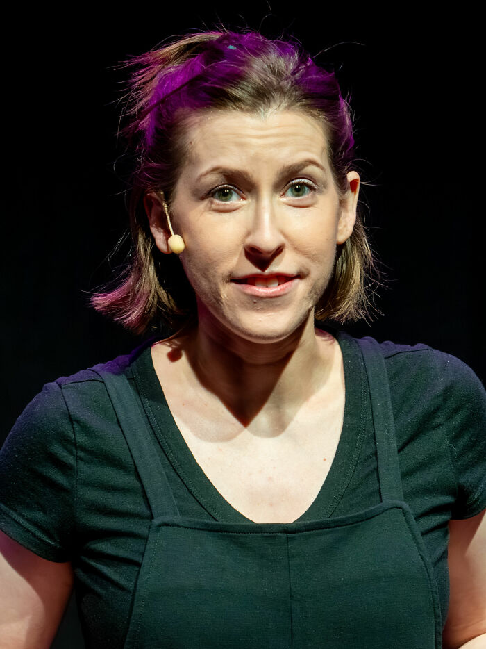 Eden Sher: Comedy’s Sweetheart