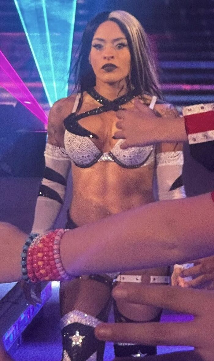 Zelina Vega, wrestling queen with serious flair, 35
