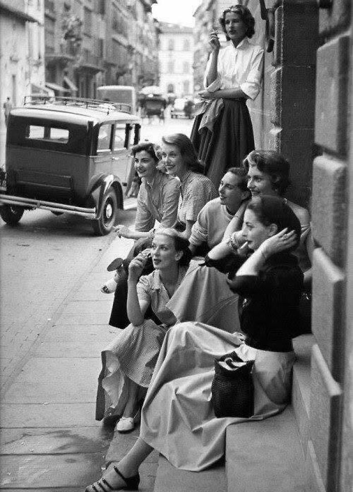 Street Style Queens of Italy, 1951