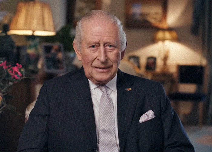 The Wildest Celebrity Meetups People Swear Actually Happened