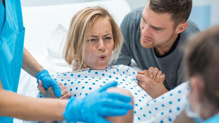 Oops! 30 Times Dads Totally Missed Their Baby Being Born (And the Stories Are Wild)