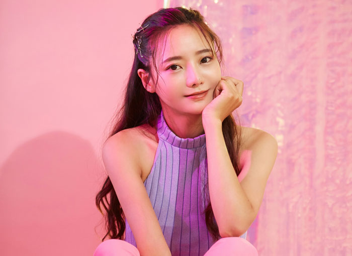 Let's Spill the Tea: 40 Things Women Think Impress Men but Totally Don’t