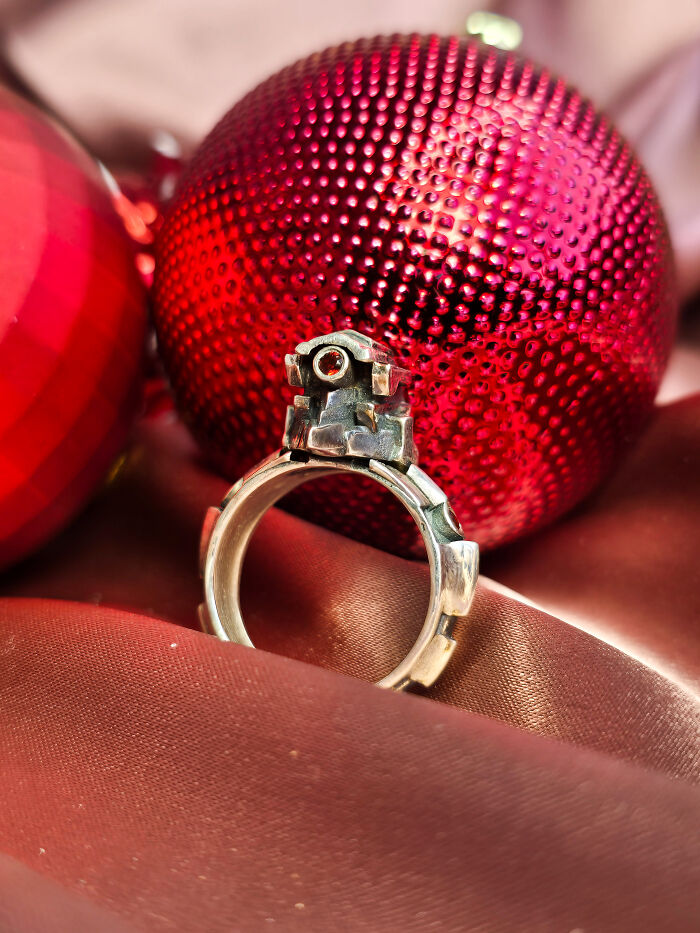 Svarog Ring From Honkai Starrail