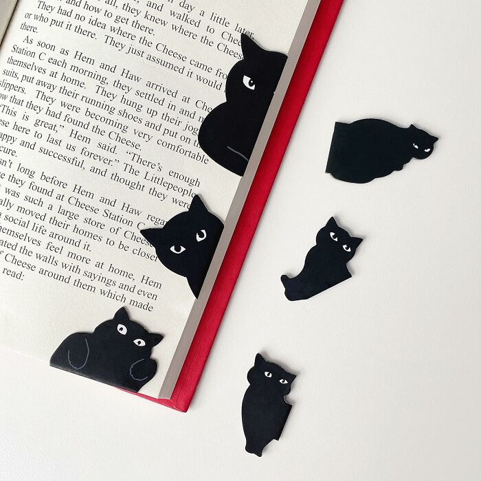 Forget Clumsy Cats—Magnetic Cat Bookmarks Won't Soak Your Books (Or Knock Over Your Drinks)