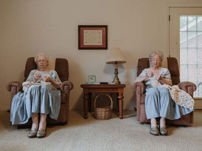 Twins Who Do Everything Together and It’s Basically The Cutest Thing Ever