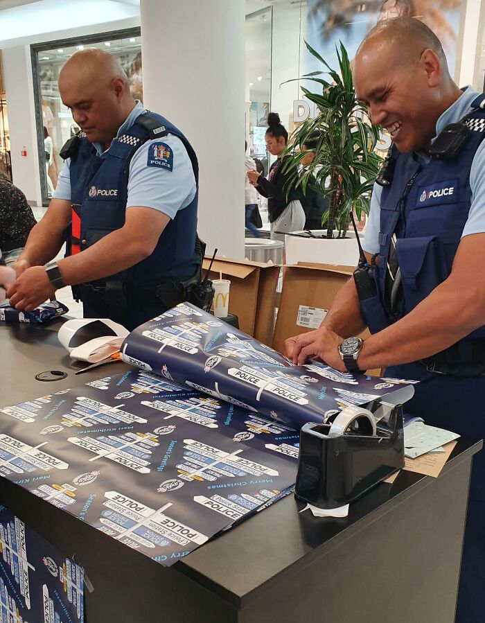 Wait, These Holiday Moments Actually Melted Our Hearts!