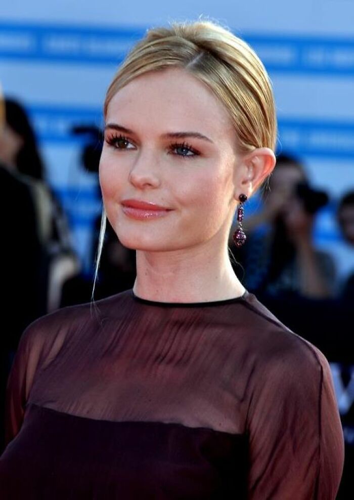 Kate Bosworth: Equestrian Turned Hollywood Star, 43