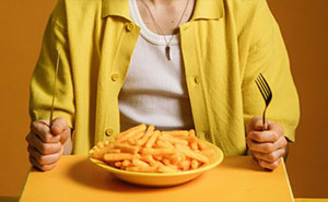 Let's Judge These 22 Wild Family Feuds and Friend Fights (Who’s Right? Who’s Wrong?)