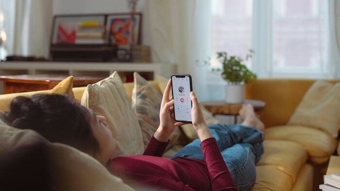 Friend Complains About Ugly Men, I Tell Her She's Not So Hot Either—Oops