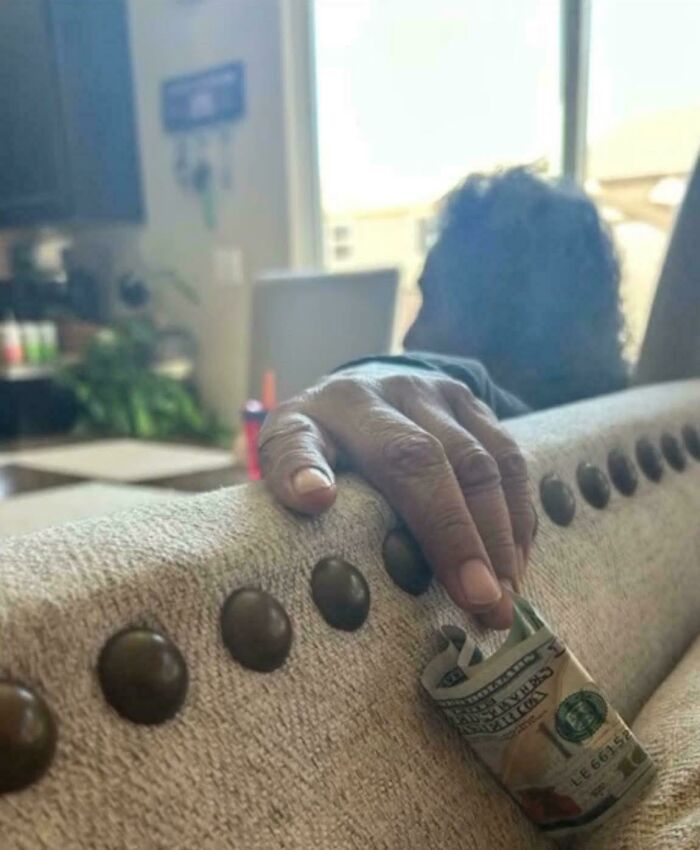 Grandma’s Money Passing Game Is Next Level