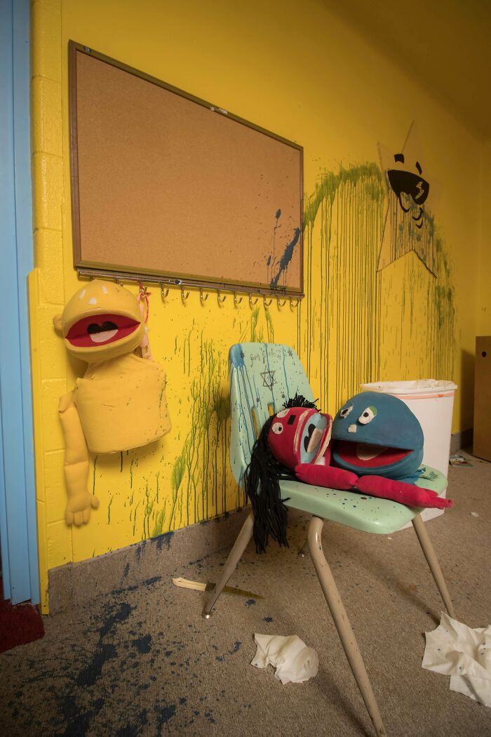 An Abandoned Daycare Gives Major Creepy Vibes