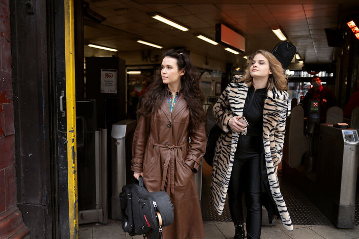 People Got Caught Gossiping in Languages They Didn’t Know Were Understood — And It’s Hilarious