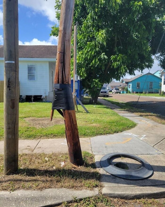 This Splint Is Doing Its Best