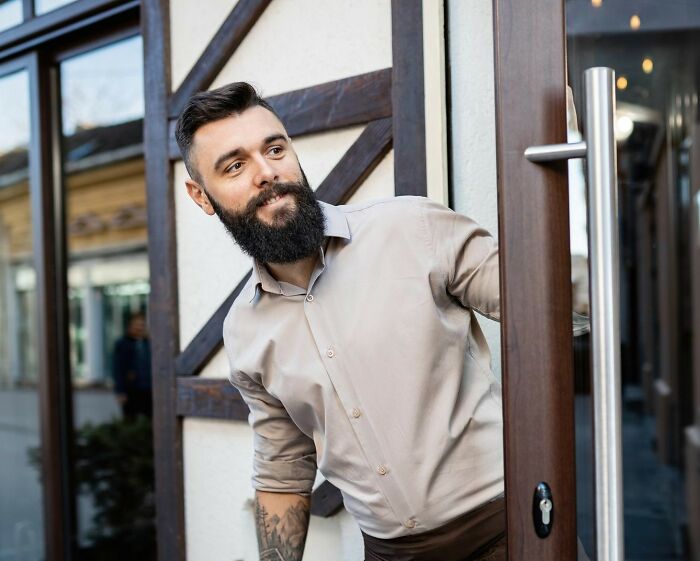 54 Women Spill Their Fun, Weird, and Genius Tips for Living Alone Safely